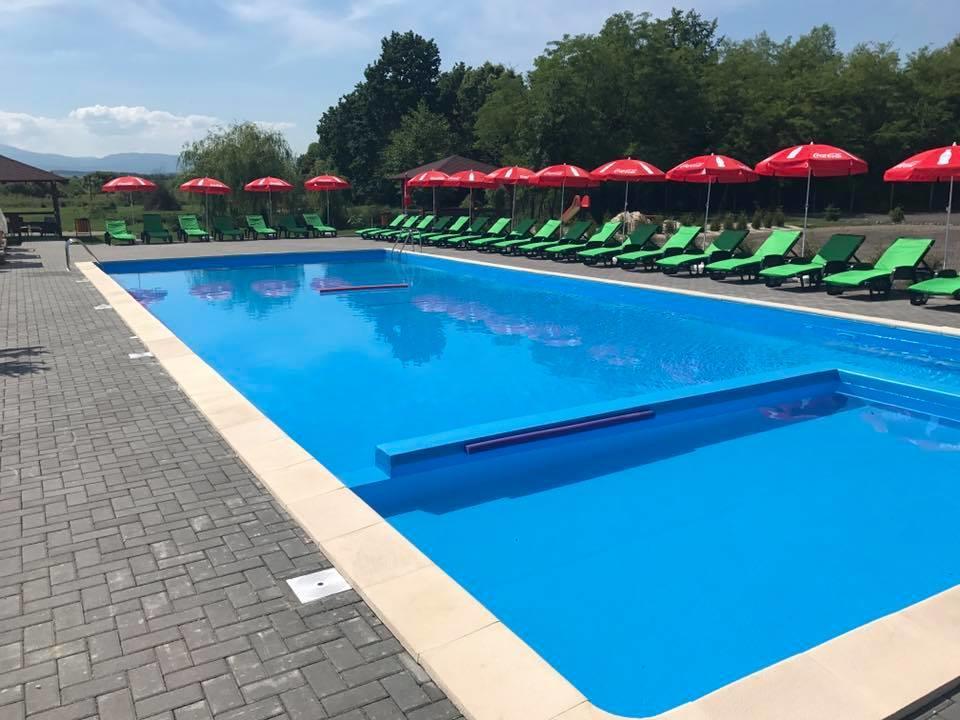 Hanul Lui Bogdan Economy Inn Făget Exterior foto